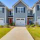 Modern Townhome with Patio 7 Mi to Dtwn Cartersville