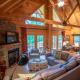 Rock n Rhapsody - Blue Ridge Log Cabin - Minutes to West Jefferson - Fireplace - Foosball, West Jefferson (fotografie 2)