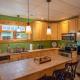 Rock n Rhapsody - Blue Ridge Log Cabin - Minutes to West Jefferson - Fireplace - Foosball, West Jefferson (fotografie 4)