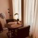 Christina's 1 bed - Second floor WITH BALCONY, Остенде (фото 2)