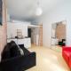 Wola Chic Studio with Mezzanine by BookingHost, Varsavia - Foto 5