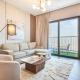 STAY BY LATINEM Luxury 1BR Plus Study Holiday Home CB 2808 Near Downtown, Dubaï - Photo 2
