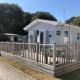 Beautiful Caravan With Decking At Azure Seas Ref 32060Az, Lowestoft - Foto 1
