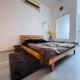 Cozy Studio by HoodSquare- NXone, 15 mins from Central Noida Jāmb - Photo 7