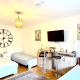 Welcome to Messe! Two-bedroom SmartApartment &Balcony