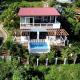 Roatan Infinity Pool and Ocean View Apartment