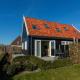 Luxury apartment with sun shower at the edge of the beautiful Oostkapelle, Oostkapelle