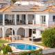 Spacious 3BR Villa with Pool and Sea Views - Hosted by Lapponia Properties Fuengirola - Foto 1