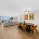 Breezy & Beautiful - 3BR Marina del Rey Getaway, Los Angeles - Foto 1