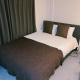 3 minutes walk to the station, Yamanote Line to Shinjuku and Shibuya IIII, Tokio - Fotografie 2