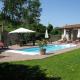 Apartment with large covered terrace, in small residence with swimming pool, Bastia Mondovì (foto 10)