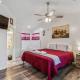 Merlot Cottage - GOTL Strip - Lover's Retreat, Geneva