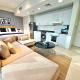 Refurbished Chic Studio with Great Amenities near JBR Beach & Marina Walk, Dubaj - Zdjęcie 9