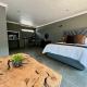 OR Tambo Guest Retreat Unit 4 Boksburg - Fotografie 1