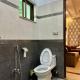 Entire 4 Bed House in DHA Ph4, Lahore (photo 6)