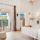 Island Bliss Condo, Koolbaai