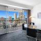 Stunning Ocean View 2BR Apt with Balcony & Pool!, Gold Coast - Foto 2