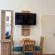 PostersApt2-Cozy Cinema Vibes, Vienne - Photo 6