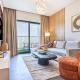 STAY BY LATINEM Luxury 1BR Plus Study Holiday Home CB 1013 Near Burj Khalifa, Dubaï - Photo 8