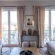 Bright nest with balcony and view on the port, Grimaud (fotografie 4)