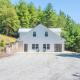 Tucked away in the woods - minutes to the New River - Acreage to explore!, Jefferson