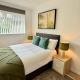 4 Bedroom spacious home with parking sleeps 9, Horsell (foto 7)