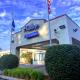 Hilltop Inn & Suites