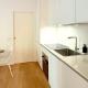Modern City Centre Apartment near San Babila and Duomo, Milan - Photo 4