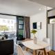7 on Bantry unit 205 Sea point Modern Seaside Apartment Cape Town - Photo 8