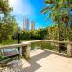 Broadbeach Canal Front Getaway with Pool & Jetty, Gold Coast - Fotografie 4