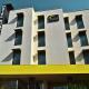 Sunrise Hotel, Casoria