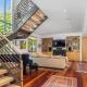 Elegant Three-Bedroom Canal-Front Home with Spacious Layout, Los Angeles - Zdjęcie 5