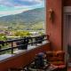 Modern Apartment with City & Mountain Views, Skopje - Zdjęcie 4