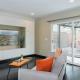 Contemporary Three-Bedroom Home Near Point Fermin Coastline, Los Angeles - Foto 2