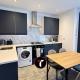 Spacious 2 Bed 2 Bath Flat with Free parking Aldershot - Foto 2