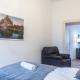 Contemporary 2-Bedroom Apartment with Garden in Central Area, Vienne - Photo 9