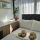 2BR facing Manila Bay & City View Shore 2 Residences MOA with Parking by Prime Stay, Manila - Fotografie 10