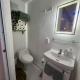 Chic 1BR 10 off jet Ski at Archi Rental, San Juan (foto 2)