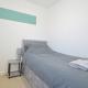 Manchester 3-Beds Sleeps 6 with On-site Parking, Manchester - Photo 3