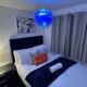 Walsall 3 Bedrooms WiFi & gated Car park 7Sleeps 70 Windsor