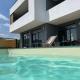 Luxury Villa Agaraki with Pool