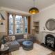 Pass the Keys Beautiful Modern Historical Flat Close to Castle Эдинбург - Фото 2