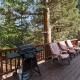 Robins Nest - Comfy cabin walking distance to Bear Mountain with Hot Tub!, Big Bear Lake - Photo 9