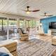 Central Waterfront Home with Dock in Lake Ozark!, Lake Ozark (foto 3)