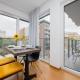 Bright Apartment Okrzei in Warsaw Near PGE by Noclegi Renters, Varsavia - Foto 9