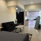 DHA phase 7 extension apartment 1 bed, Karáčí (fotografie 2)