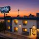 Travelodge by Wyndham LAX, El Segundo