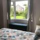 Chalet Bungalow, 4 Bedrooms, parking,Wifi Dundonald - Photo 7