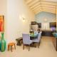 Adorable Beach House in Draxhall Gated Pool Gym, Steer Town (foto 3)