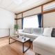 Kasai Hotel near Shinjuku, Akihabara, Asakusa TDR-Disney T-LAB 一棟まるまる葛西ホテル最大9名, Tokio - Fotografie 1